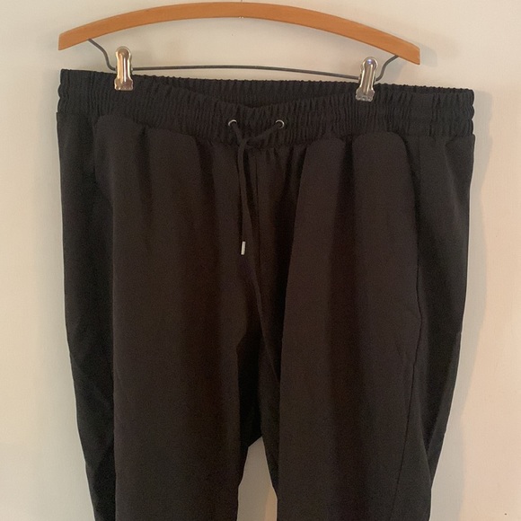 Torrid Size 1 black silky joggers with elasticized waist with drawstring - Picture 2 of 7